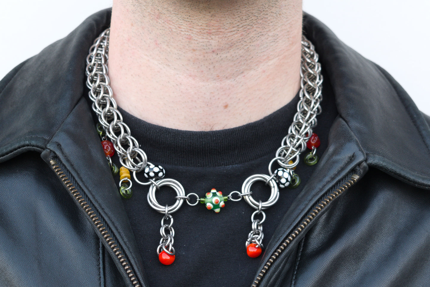spiky necklace