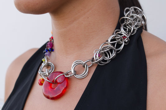 loud necklace