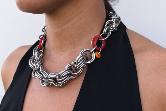 twist of orange necklace